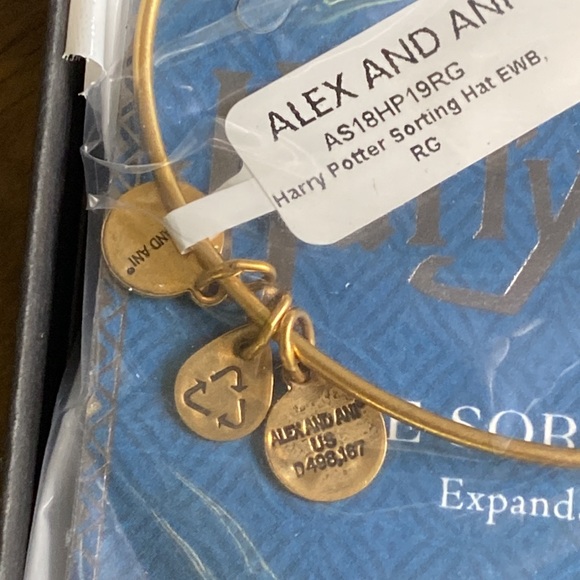 Alex and Ani Harry Potter Hogwarts Sorting Hat Adjustable Gold Tone Bangle 🧙♀️ - Picture 3 of 10